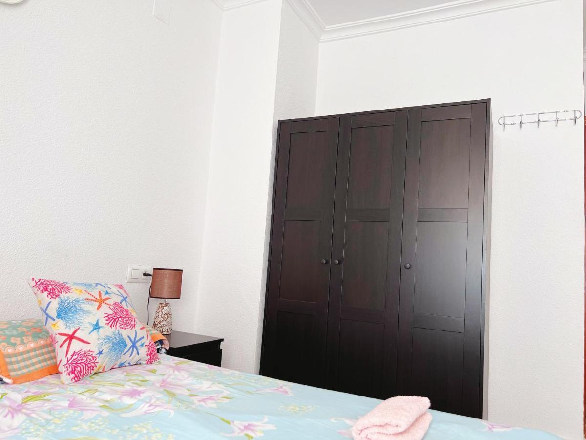3 Habitacion Centro ウエルバ エクステリア 写真